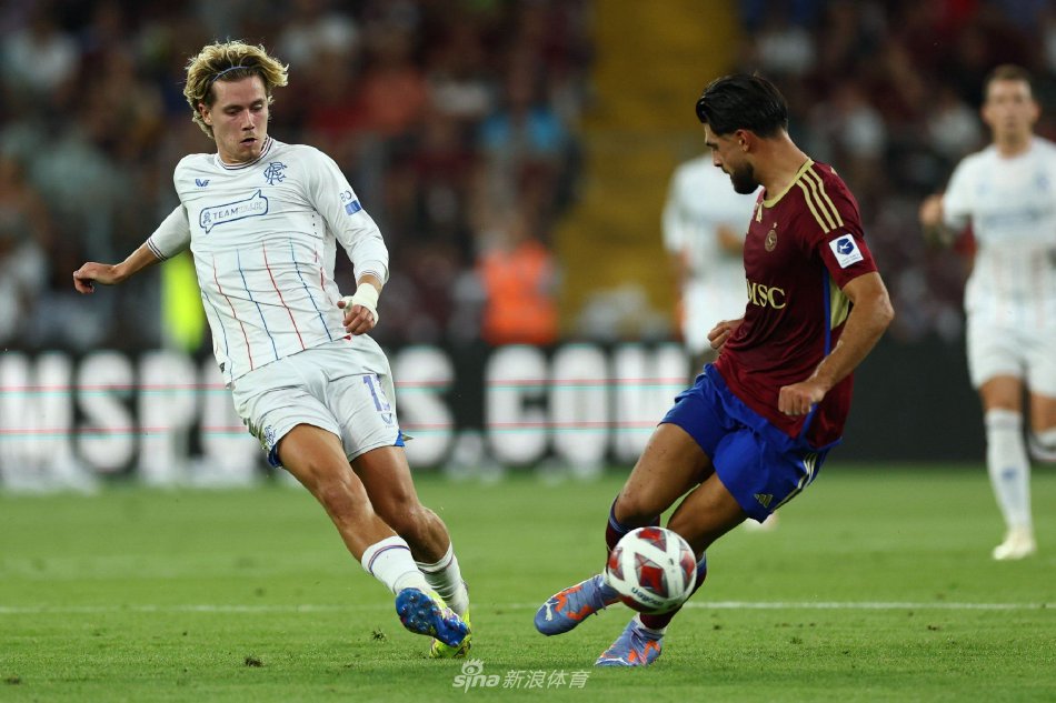 球队中的许 球队中的许