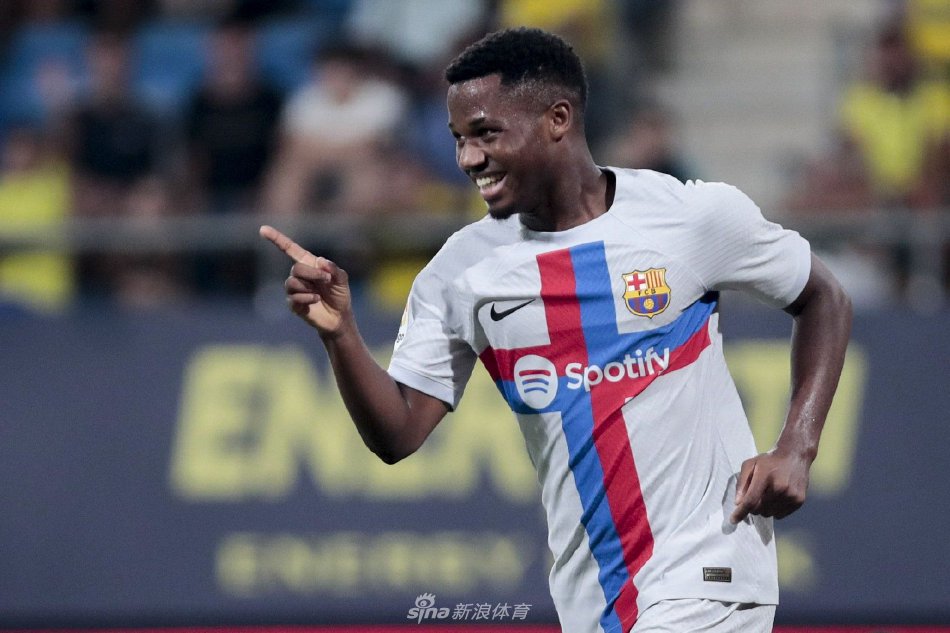 科尔蒂纳冬 科尔蒂纳冬